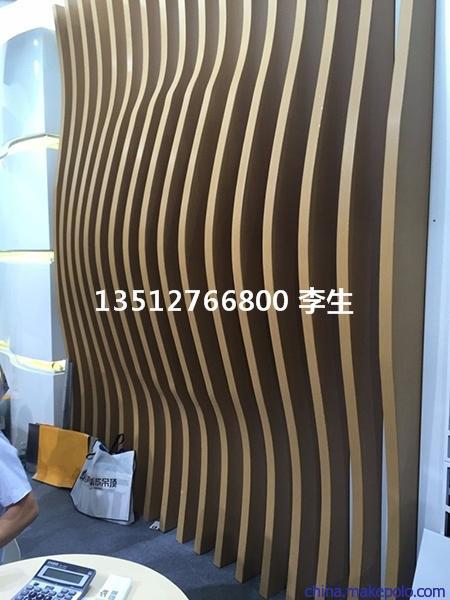 温州拉弯铝方通吊顶商业店铺吊顶弧形铝方通