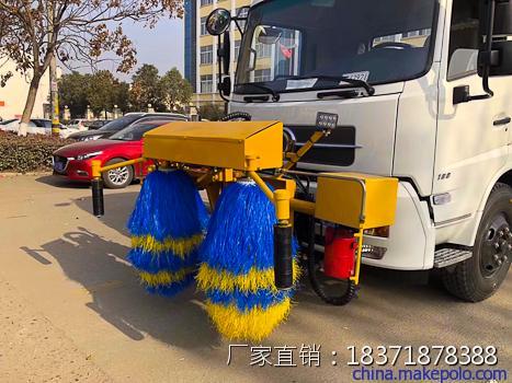 扬州市扫吸结合式护栏清洗车_中联重科护栏清洗车价格