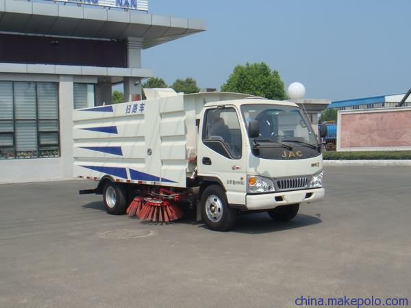 眉山地区江淮小型市政街道扫路车