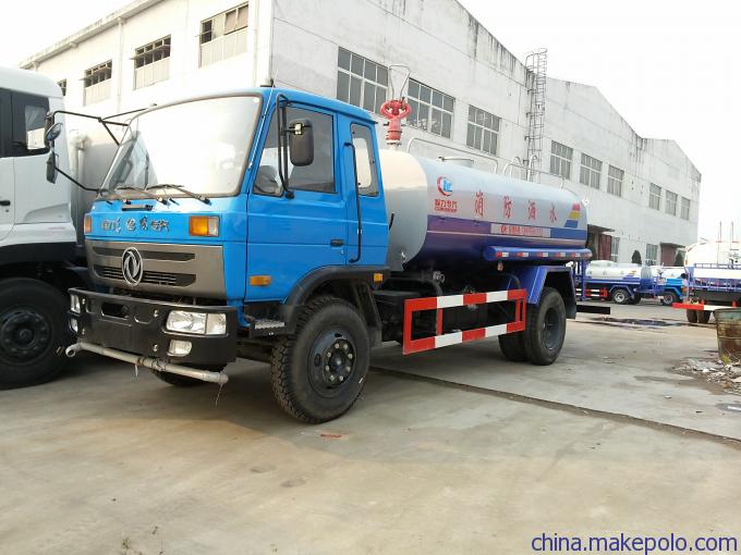 8吨消防洒水车